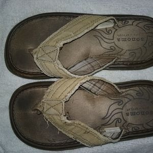 Sonoma flip flop sandals